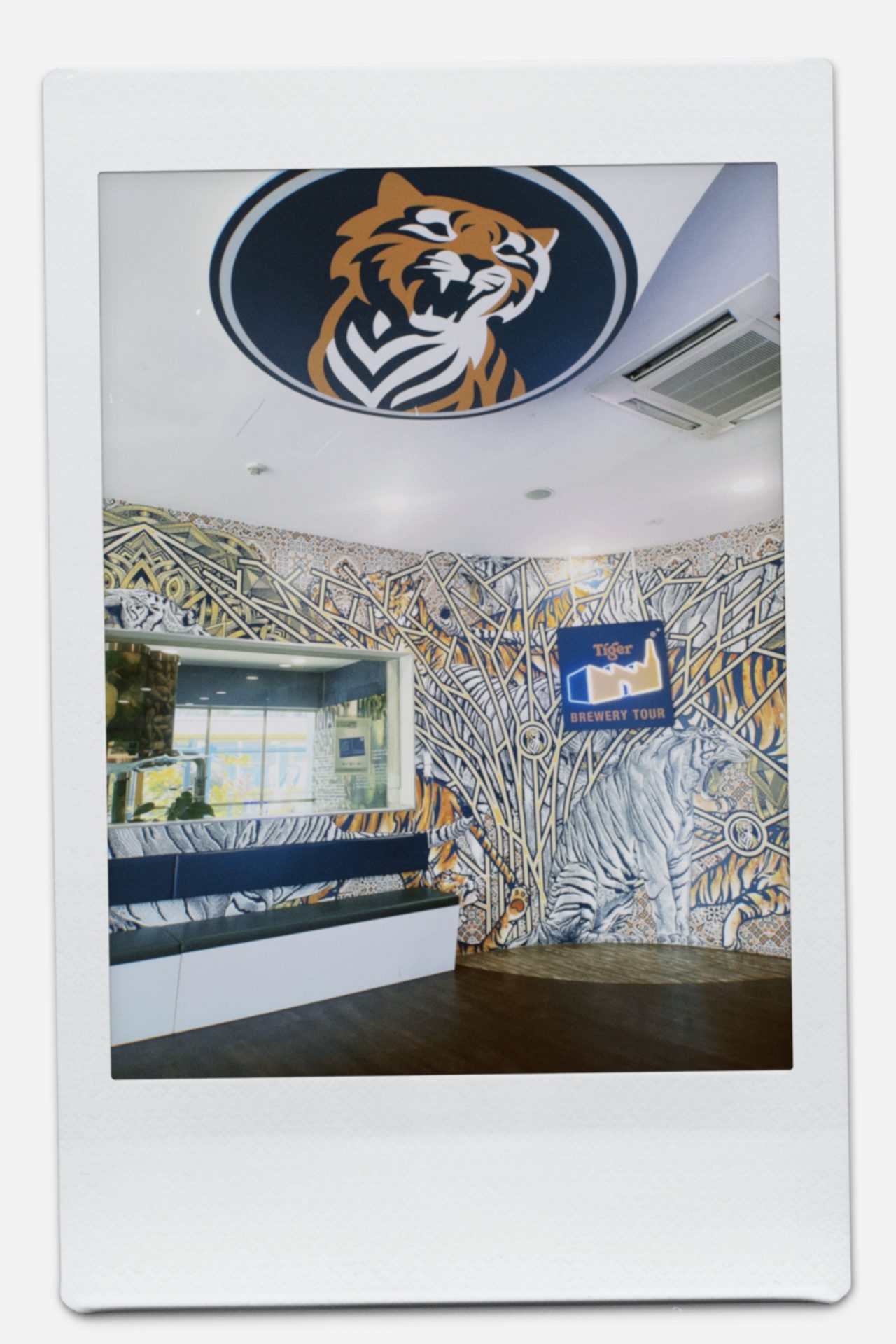 タイガービール工場見学のロビー。