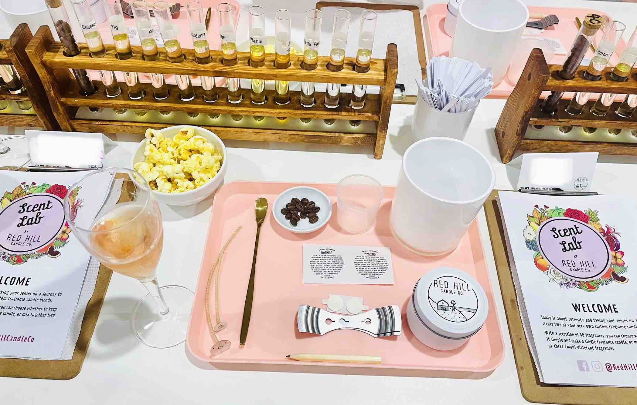 キャンドル作りワークショップ。会場の様子。