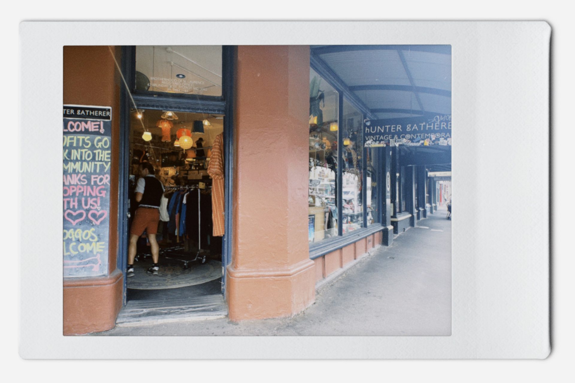 Fitzroy Marketの近くの古着屋さん。