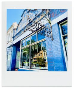 カフェ、Auction Rooms