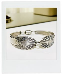 Spoon Savvyのバングル